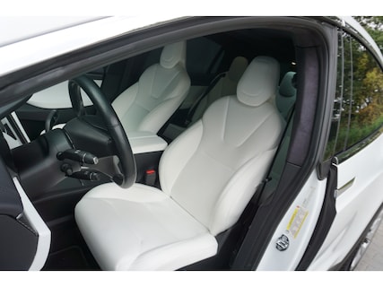 Tesla-Model X