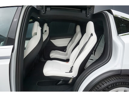 Tesla-Model X