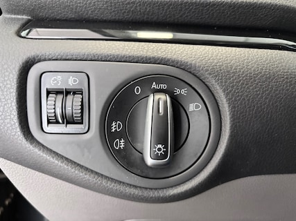 SEAT-Alhambra
