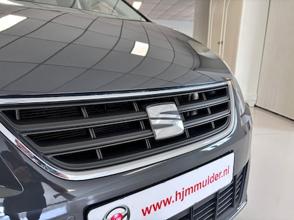 SEAT-Alhambra