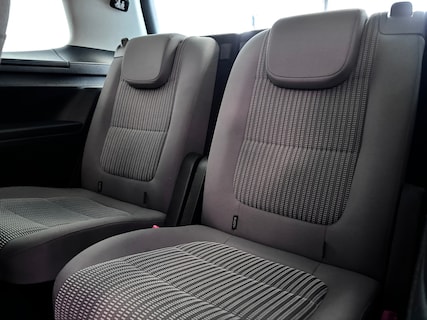 SEAT-Alhambra