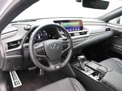 Lexus-ES
