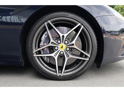Ferrari-California