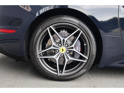 Ferrari-California