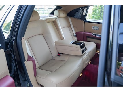 Rolls-Royce-Ghost