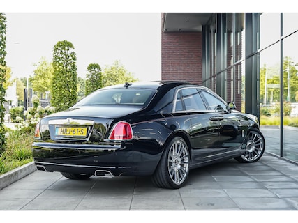 Rolls-Royce-Ghost