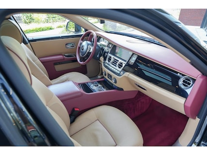 Rolls-Royce-Ghost