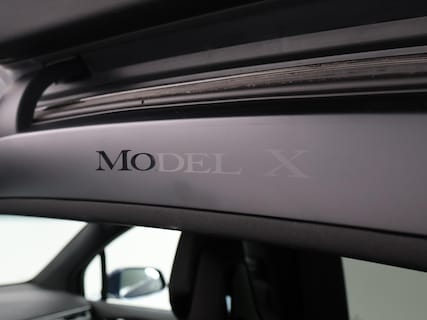 Tesla-Model X