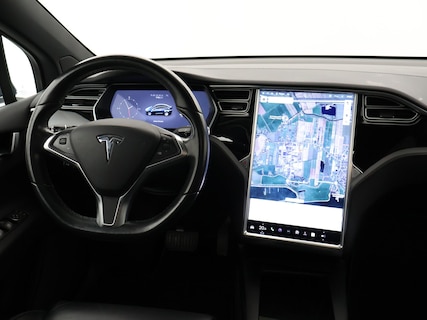 Tesla-Model X