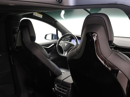Tesla-Model X