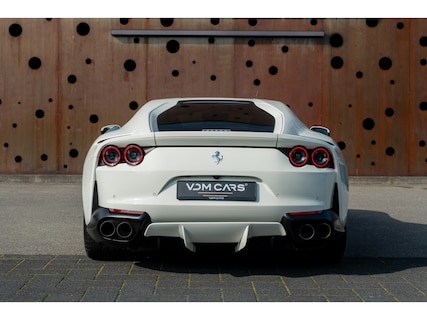 Ferrari-812 Superfast