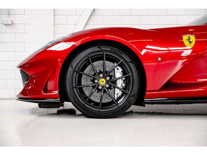 Ferrari-812 Superfast
