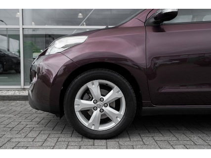 Toyota-Urban Cruiser