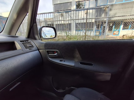 Toyota-Corolla Verso