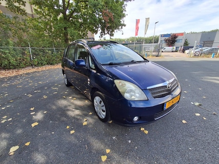 Toyota-Corolla Verso