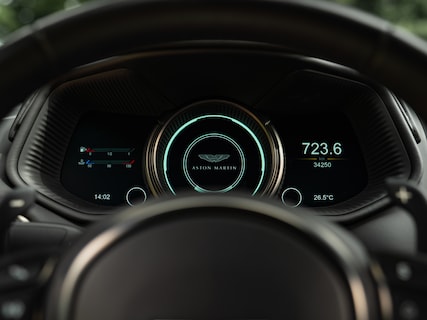 Aston Martin-DB11
