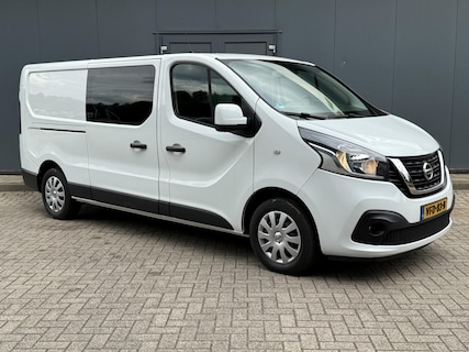 Nissan-NV300