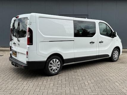 Nissan-NV300