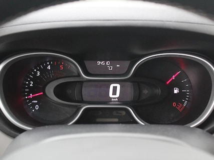 Nissan-NV300