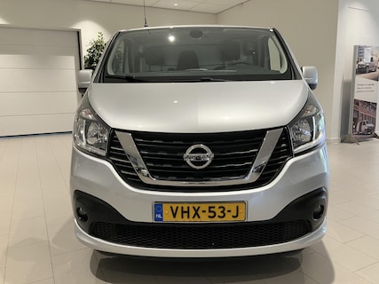 Nissan-NV300