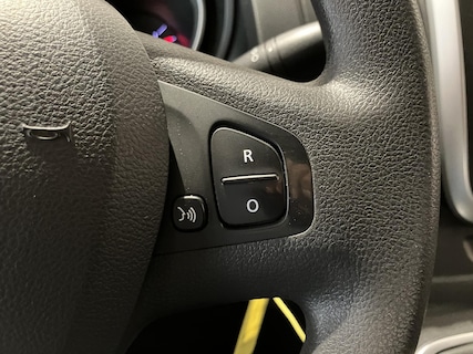 Nissan-NV300