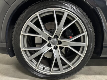 Audi-SQ7