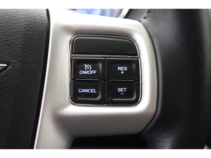 Chrysler-Town & Country