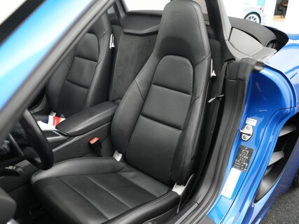 Porsche-718 Boxster