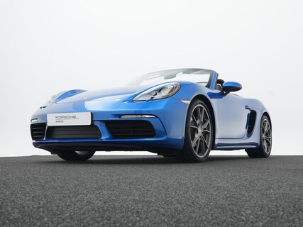 Porsche-718 Boxster