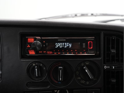 Saab-900