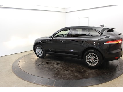 Jaguar-F-Pace