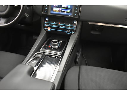 Jaguar-F-Pace