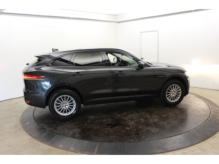Jaguar-F-Pace