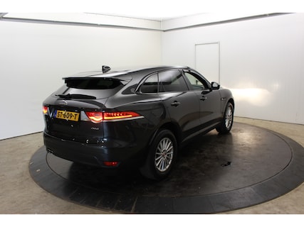 Jaguar-F-Pace
