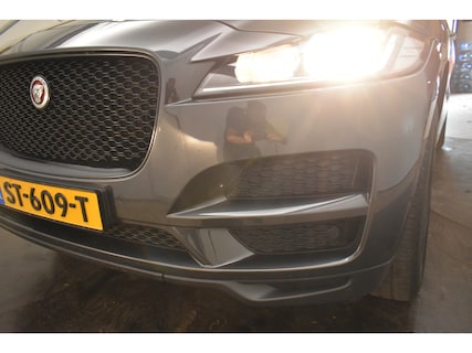 Jaguar-F-Pace