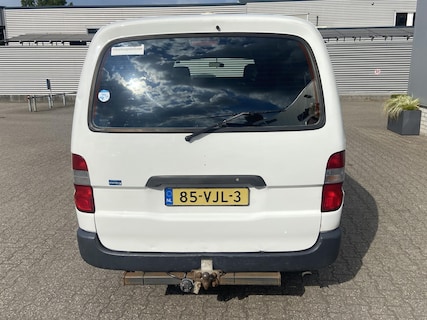 Toyota-HiAce