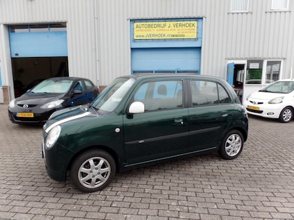 Daihatsu-Trevis