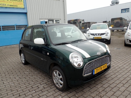 Daihatsu-Trevis