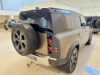 Land Rover-Defender