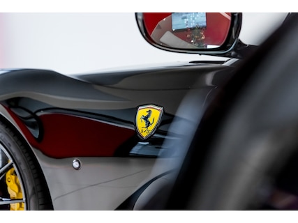 Ferrari-812 Superfast
