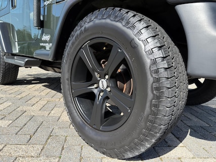 Jeep-Wrangler