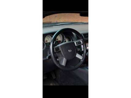 Dodge-Challenger