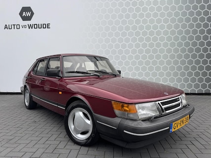 Saab-900