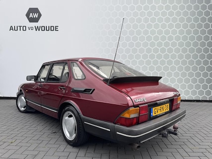Saab-900