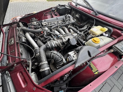 Saab-900