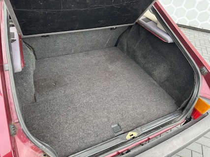 Saab-900