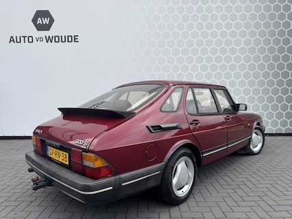 Saab-900