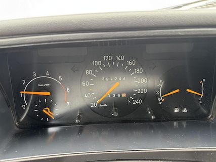 Saab-900