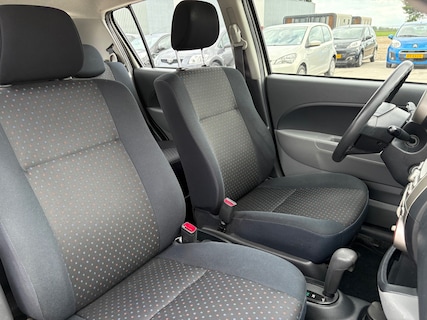 Daihatsu-Sirion