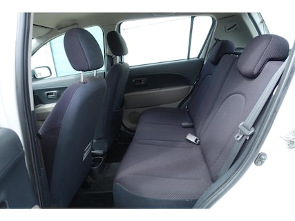 Daihatsu-Sirion